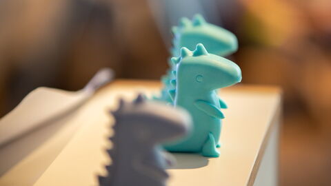 Drei sehr putzige Dino Figuren